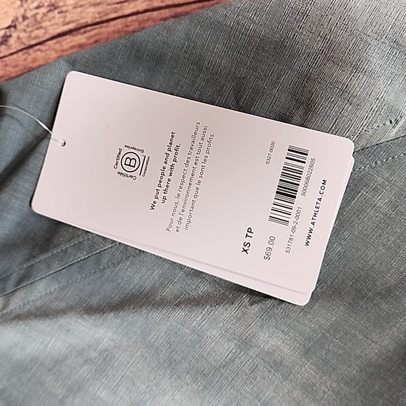 Athleta shirt - Picture 3 of 5